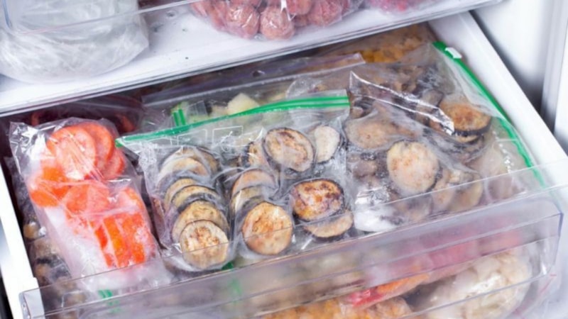 Derin dondurucuya koymamanız gereken 9 besin!