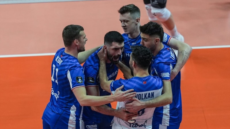 Halkbank Voleybol Takımı'nda gözler Galatasaray maçında