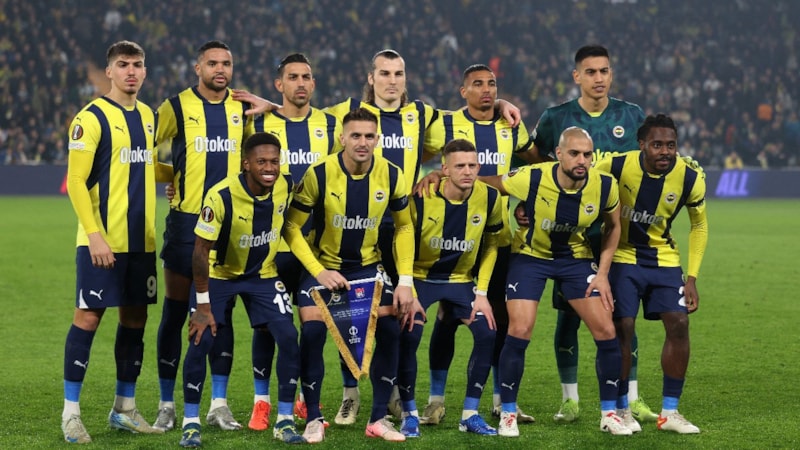 Fenerbahçe'ye iki isimden kötü haber! Midtjylland maçında yoklar