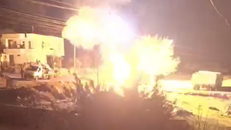 Diyarbakır'da, elektrik trafosu patladı