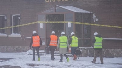 Bolu'daki yangınla ilgili görevlendirilen bilirkişi heyeti, oteldeki incelemelerini tamamladı