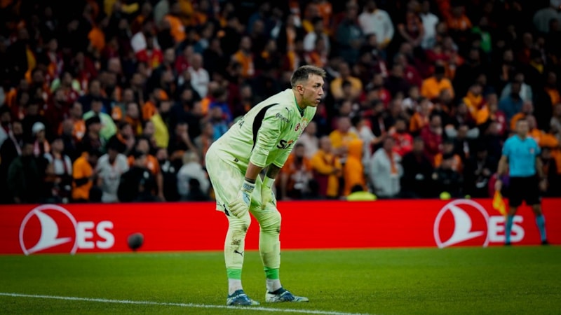 Bülent Korkmaz'ı geride bıraktı! Fernando Muslera, Galatasaray tarihine geçti