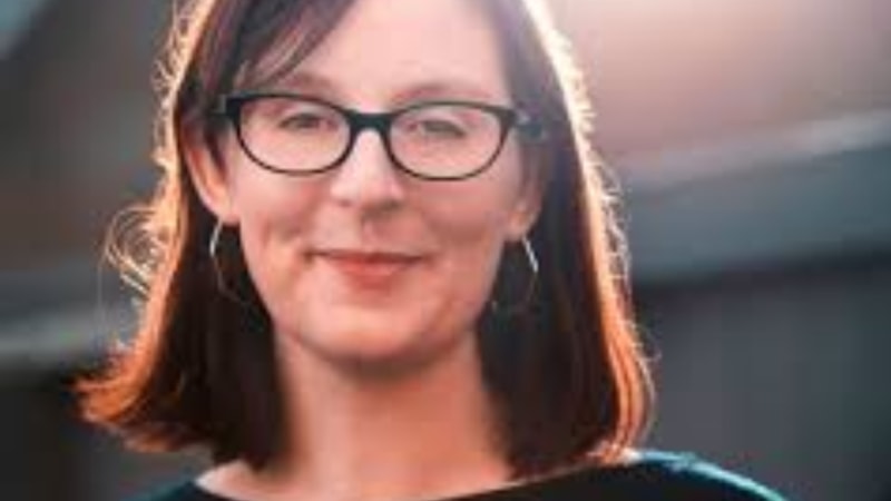 Lucy Maddox, yeni yılda yenilenmek isteyenler için yazdı: Bugün Yeniden Başlıyorsun