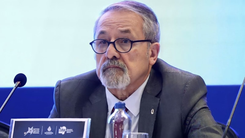 Kayseri'de beton firmasının reklamı Naci Görür'ü çileden çıkardı