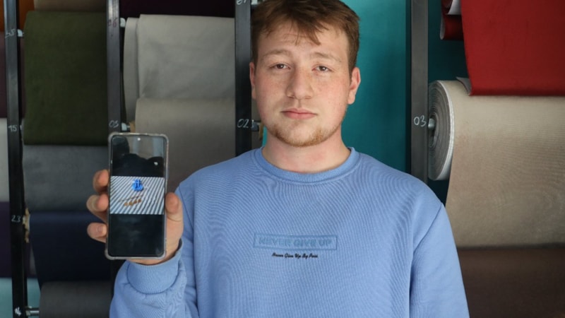 Sivas'ta yenilemeye verilen eski koltuğun içinden bir kese altın çıktı