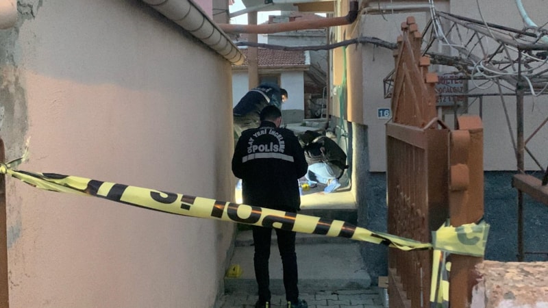 Karaman'da evine çağırıp tartıştığı kişiyi tüfekle vurdu