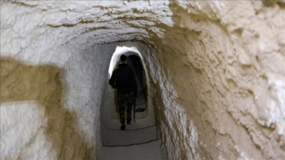 Halep'teki çimento fabrikasında teröristlerin kllandığı tünel bulundu