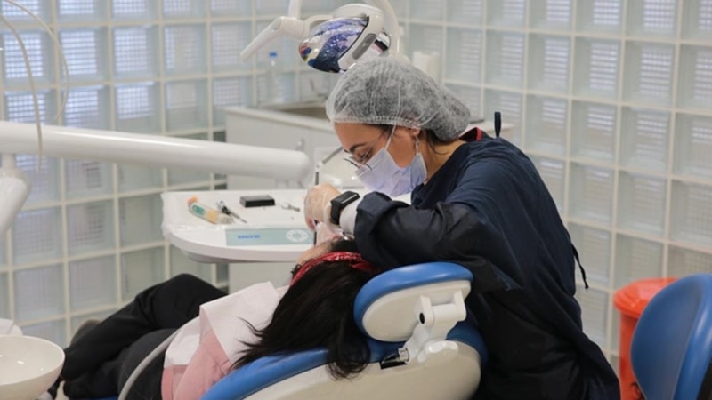 İstanbul'da en çok diş muayenesinin fiyatı arttı