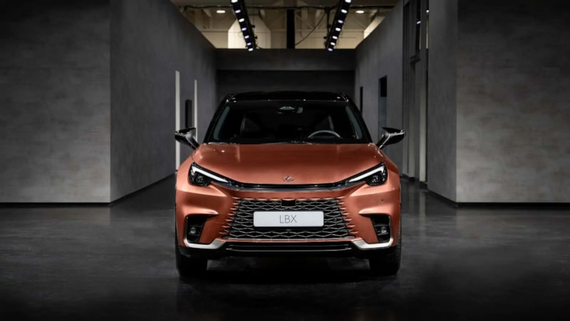 Lexus, 2024 yılında kendi satış rekorunu kırdı