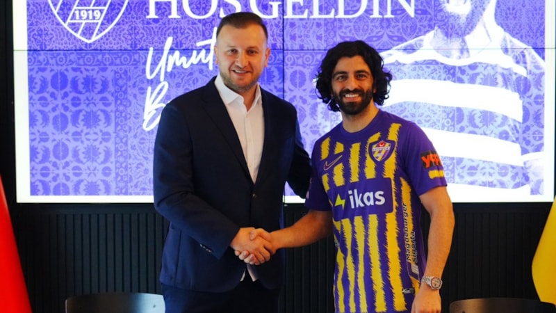 Eyüpspor, Umut Bozok'la sözleşme imzaladı
