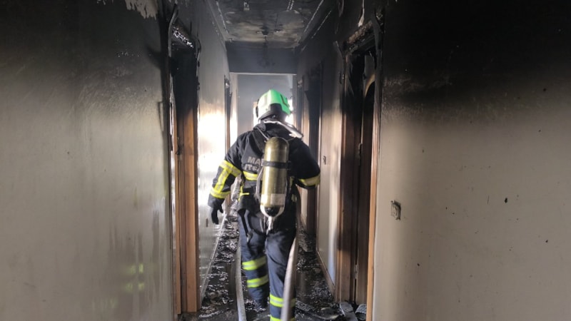 Mardin'de ev yangını: 10 kişi etkilendi