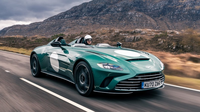 Aston Martin'den emisyon düzenlemesi: V12 motorun sonu geliyor