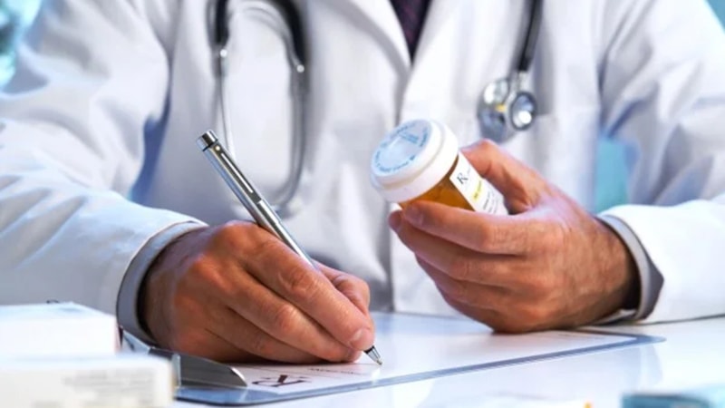 Raporlu reçetelerde yeni dönem: O hastalar için hastane zorunluluğu kalktı
