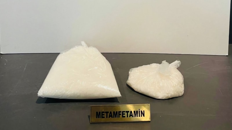 Samsun'da 1 kilo 300 gram metamfetamin ele geçirildi: 3 gözaltı
