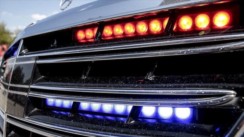 CHP'liler ısrar etti: Eski milletvekillerine çakar ve geçiş üstünlüğü onayı çıktı