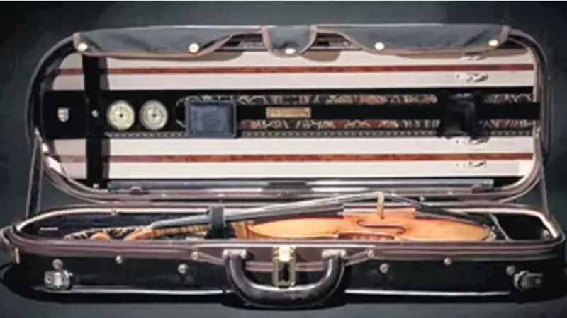 Joachim-Ma Stradivarius adlı tarihi  keman satışa çıkıyor