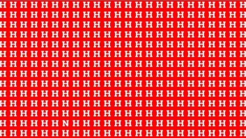 Optik İllüzyon: Beyin Gücünüzü Test Edin! 5 Saniyede H'lerin Arasında Gizli Harfini Bulun!