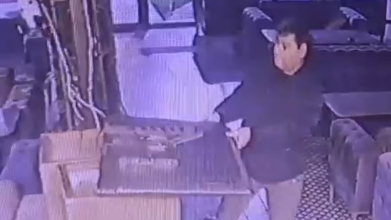 İstanbul'da aynı kafeyi 4 kez soyan hırsız zihinsel engelli çıktı