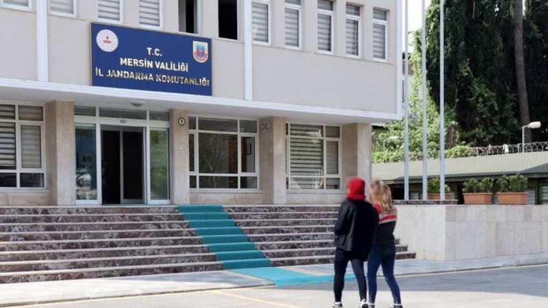 Mersin'de FETÖ hükümlüsü kadına yönelik operasyon