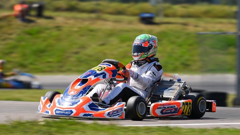 Alp Aksoy, yeni takımı ile 2025 yılının ilk yarışına çıkıyor