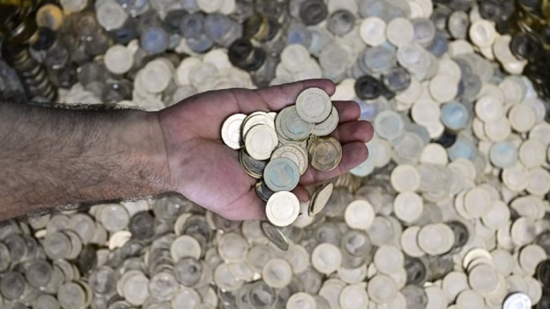 Darphanenin hatası pahalıya patladı! 8 liralık para 4 bin lira oldu