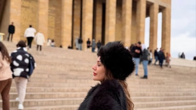 Dilan Polat Anıtkabir'den fotoğraflar paylaştı: Yorumlar peş peşe geldi