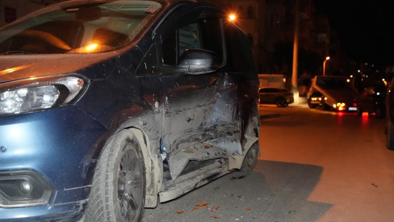 Edirne’de otomobil ile hafif ticari araç çarpıştı: 1 yaralı