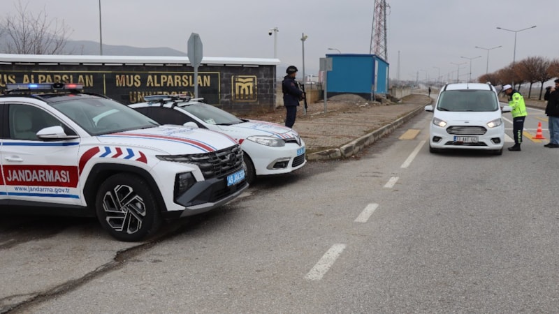 Muş’ta jandarmadan geniş kapsamlı asayiş uygulaması