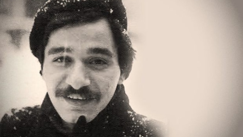 Futbol en büyük tutkusuydu, sakatlanan ve artık oynayamayan bir şairin ölüm yılı: Ahmet Erhan