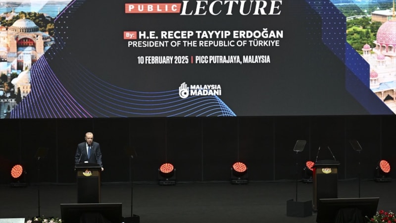 Cumhurbaşkanı Erdoğan: Gazze halkını sürme planının ciddiye alınır tarafı yok