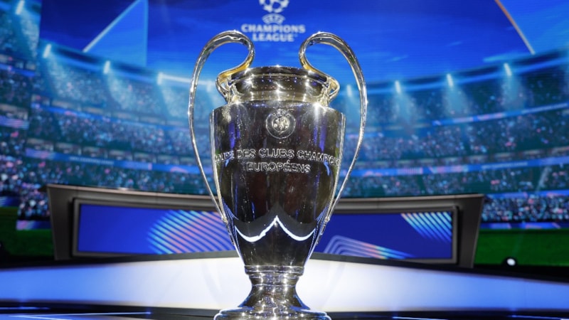 UEFA Şampiyonlar Ligi'nde play-off heyecanı yaşanacak