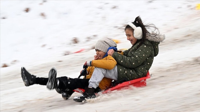 Samsun'da 6 ilçede eğitime kar engeli