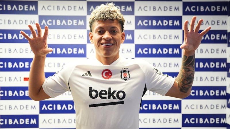 Beşiktaş'ta Elan Ricardo sağlık kontrolünden geçti