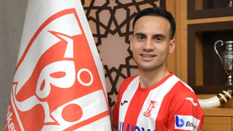 Berkay Görmez, resmen Balıkesirspor'da