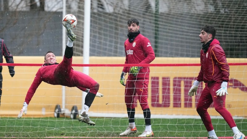 Galatasaray, AZ Alkmaar maçı hazırlıklarına başladı