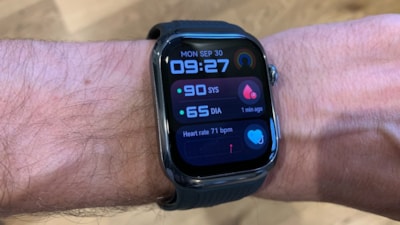 Tansiyon ölçen akıllı saat: Huawei Watch D2 özellikleri