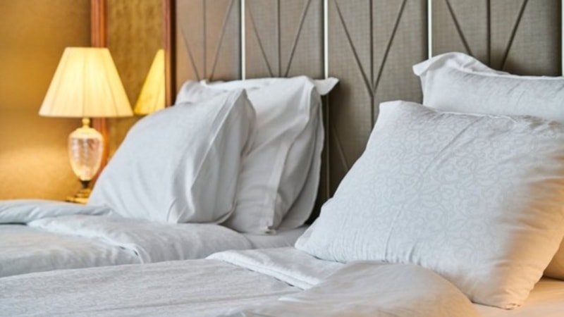 Otellerdeki havlu ve çarşafların beyaz renkte olmasının sebebi bakın neymiş...