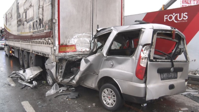 Ankara'da tıra arkadan çarpan araçtaki üniversiteli Caner kurtarılamadı