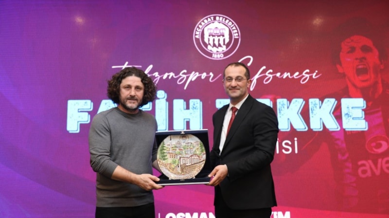 Fatih Tekke: Oynadığım en özel futbolcu Hami Mandıralı'ydı