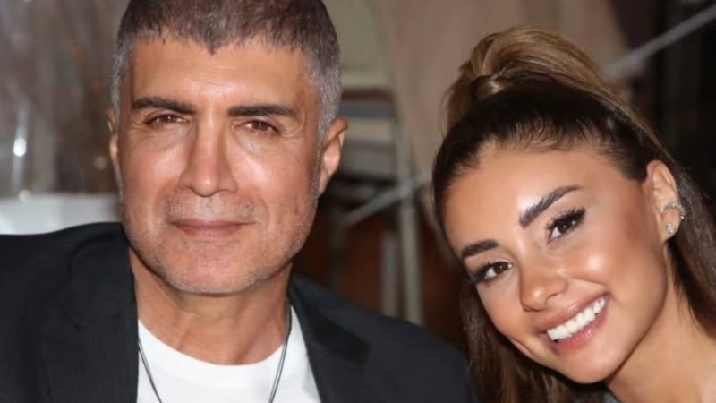 Özcan Deniz cephesi karıştı: Annesinin evini bastı