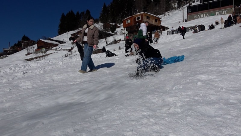 Rize Ayder Yaylası'nda kar festivali