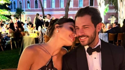 Hande Erçel'den Hakan Sabancı'ya çifte kutlama