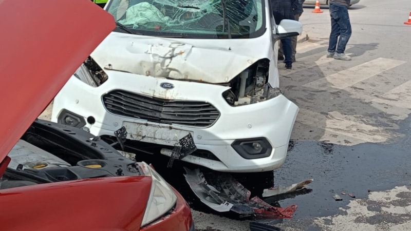 Bursa'da ehliyetsiz sürücü kaza yaptı