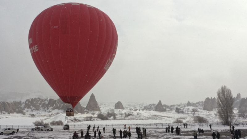 Kapadokya'da balonlar 13 gündür havalanamıyor