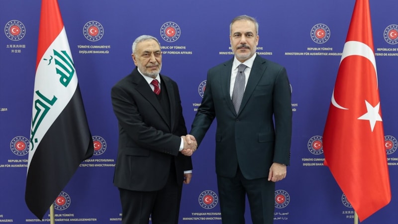 Hakan Fidan, Irak Temsilciler Meclisi Başkanı ile görüştü