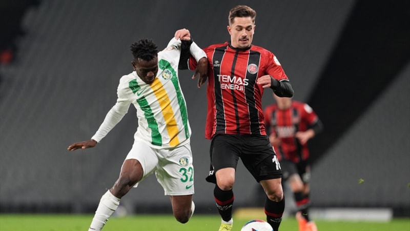 Fatih Karagümrük ile Şanlıurfaspor yenişemedi