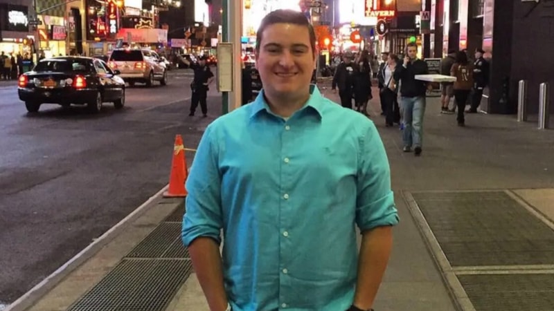 ABD'de genç bankacının şaşırtan ölümü: Aşırı çalışmaktan hayatını kaybetti