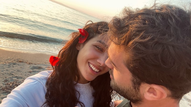 Sevgilisi  Aybüke Pusat'la devam! Furkan Andıç 14 Şubat paylaşımıyla ilgili konuştu