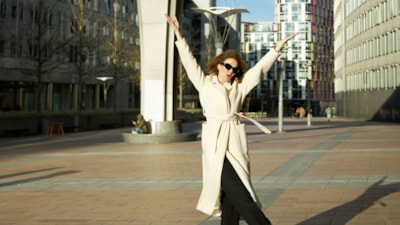 Tülin Şahin Avrupa Parlamentosu'nda sunum yaptı! 6 dilde konuştu