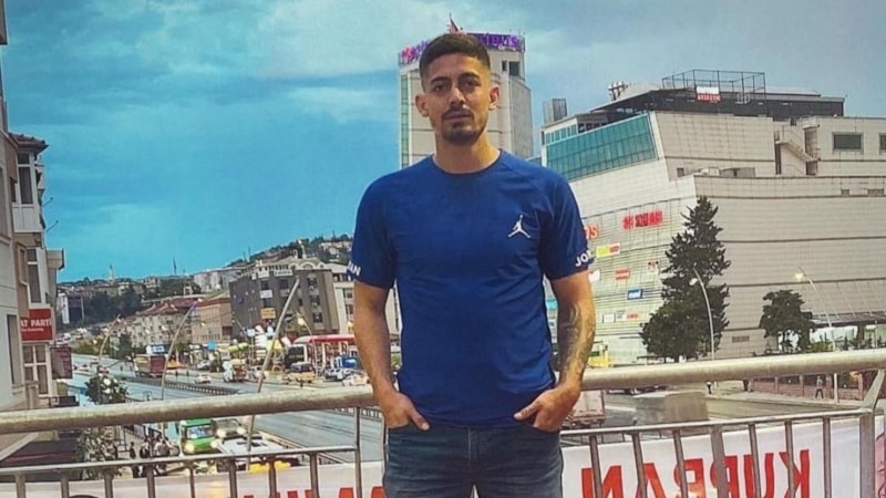 İstanbul'da bekar evinde cinayet, kalbinden vurularak öldürüldü